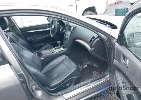 2012 Infiniti G37 Journey из США, поврежденный, VIN JN1CV6AP9CM623419